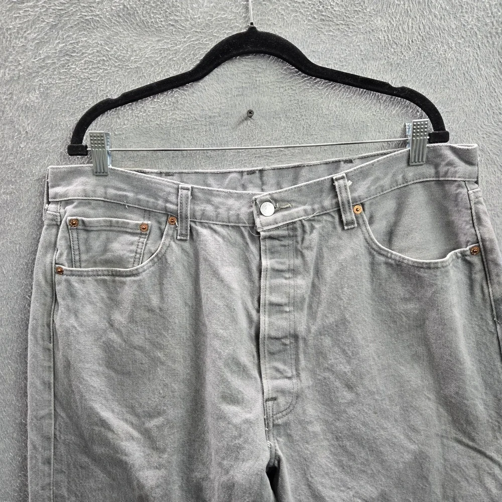 Levi's 501 Men Jeans 40X32 Gray Denim Original Fit Straight Leg 30